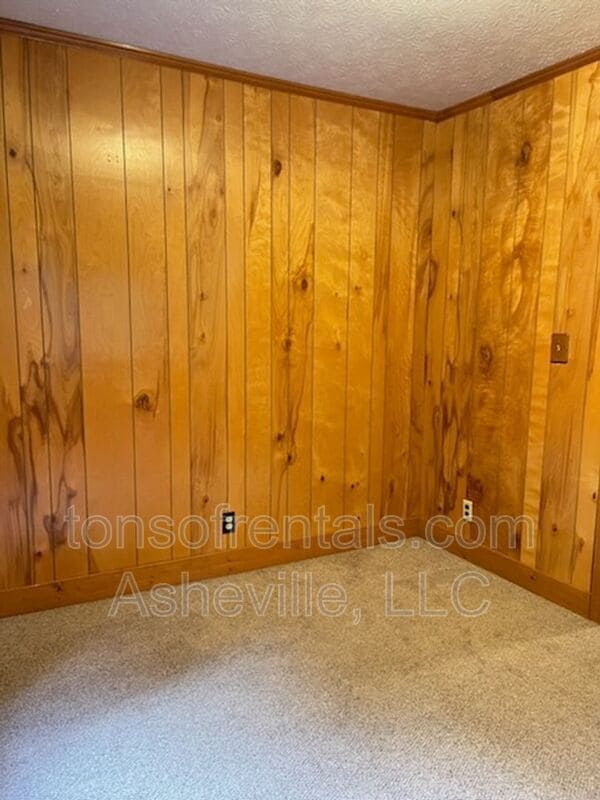 Building Photo - 304 Wilson Cove Rd