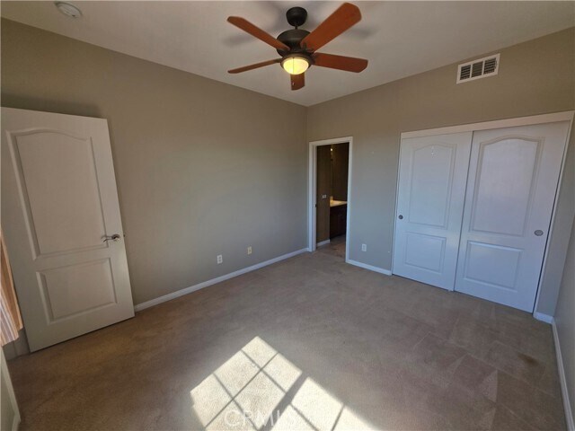 Building Photo - 71 Wonderland