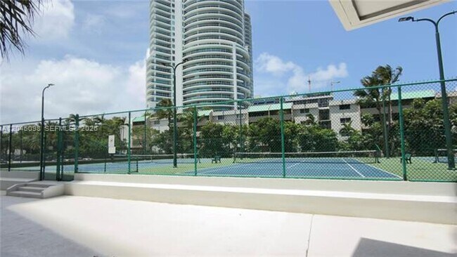 Building Photo - 2333 Brickell Ave