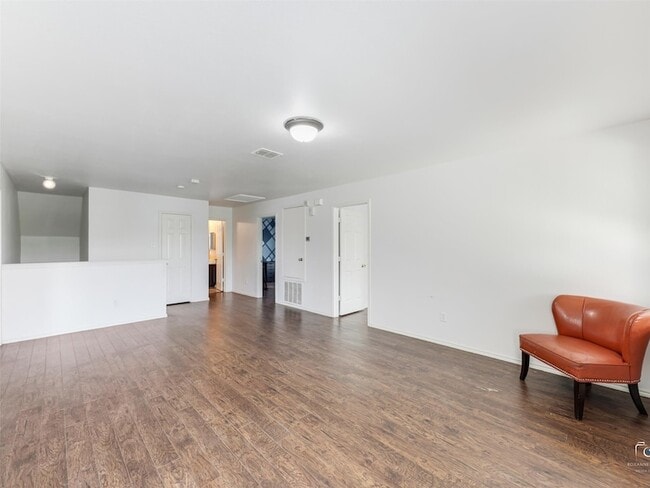 Building Photo - 13262 Cleburne Dr