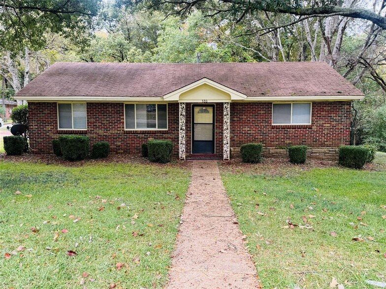 Building Photo - 320 Green Ridge Rd