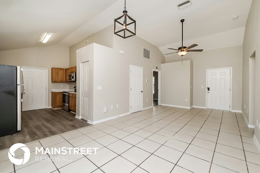 Building Photo - 9729 Marley Ave