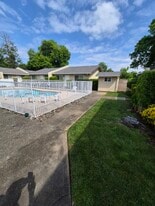 Building Photo - 2510 Hartnell Ave