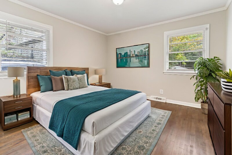 Building Photo - 1814 House Ave