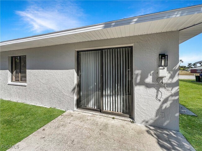 Building Photo - 17582 Cypress Point Rd