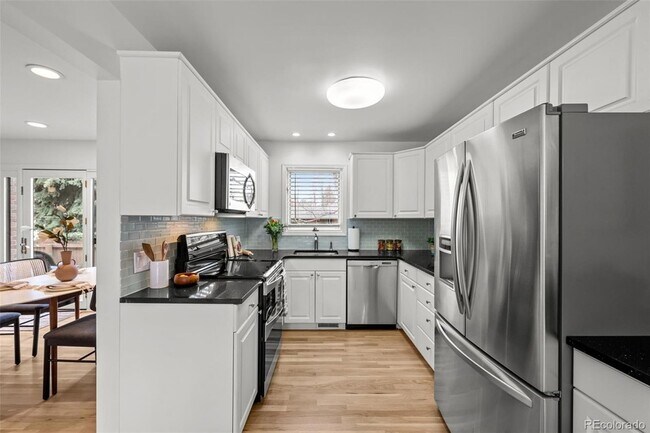 Building Photo - 3436 S Race St