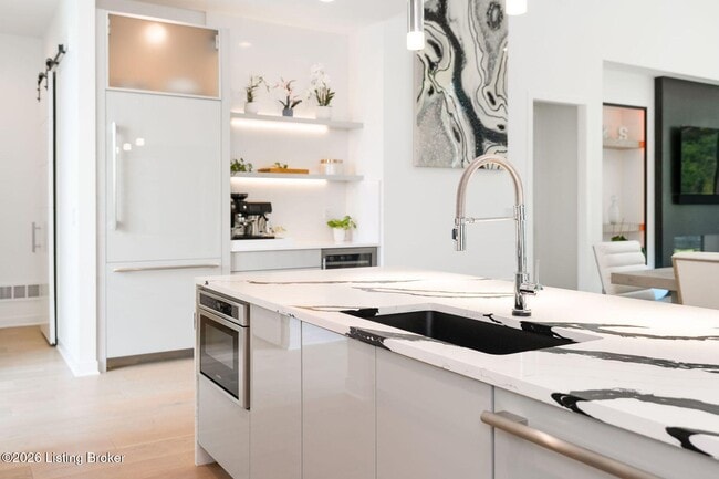 Building Photo - 14201 Reserves Cove Dr