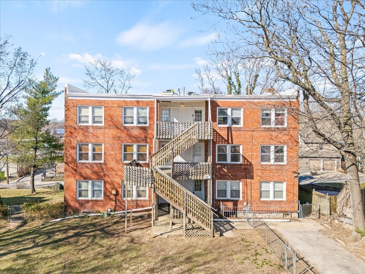 Building Photo - 3803 Pennsylvania Ave