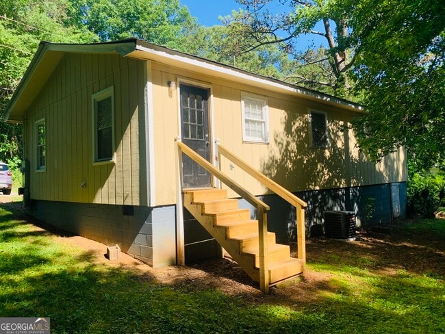 Building Photo - 139 Jack Russell Rd