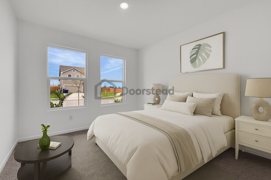 Building Photo - 3012 Yellow Pine Ave