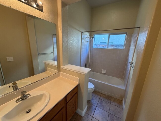 Building Photo - Large Home on Corner Lot