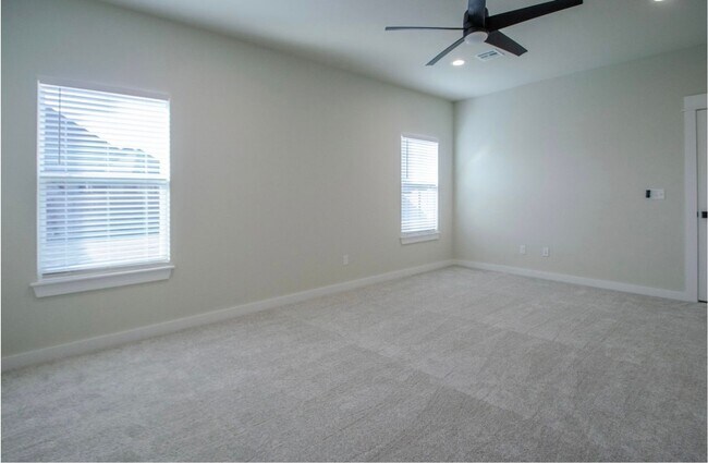 Building Photo - Gorgeous Newer Construction 4 Bedroom Home...