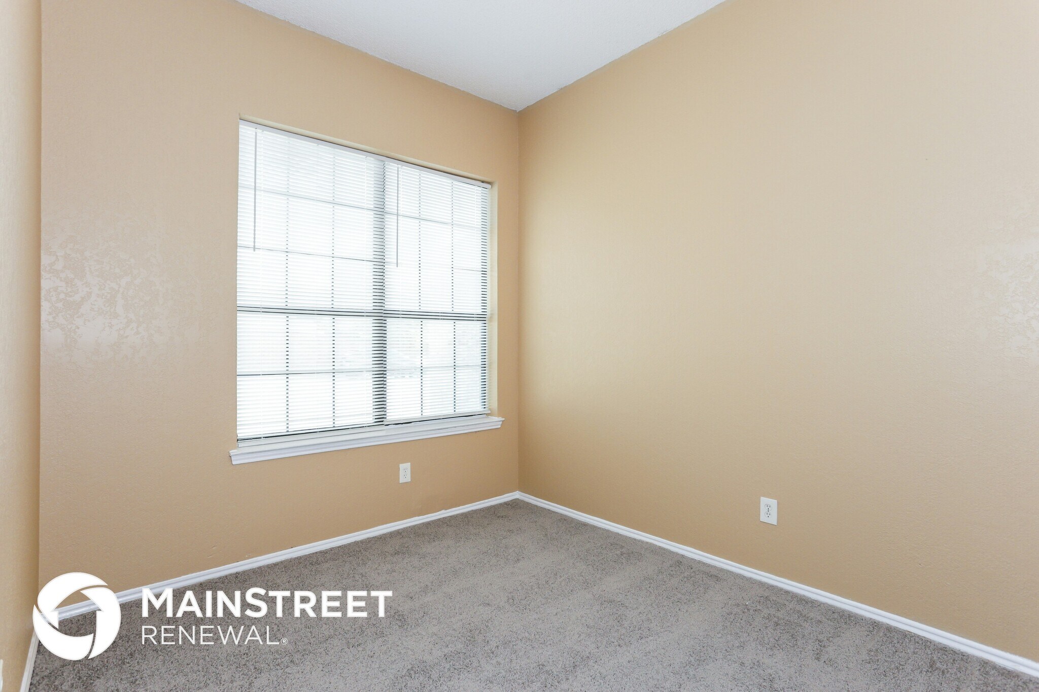 Building Photo - 1632 Hunting Green Dr