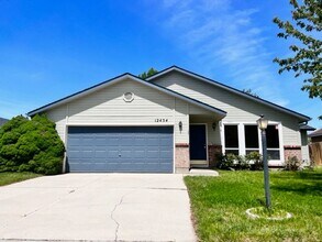 Building Photo - Beautiful Home in Boise!  *Special $300 OF...