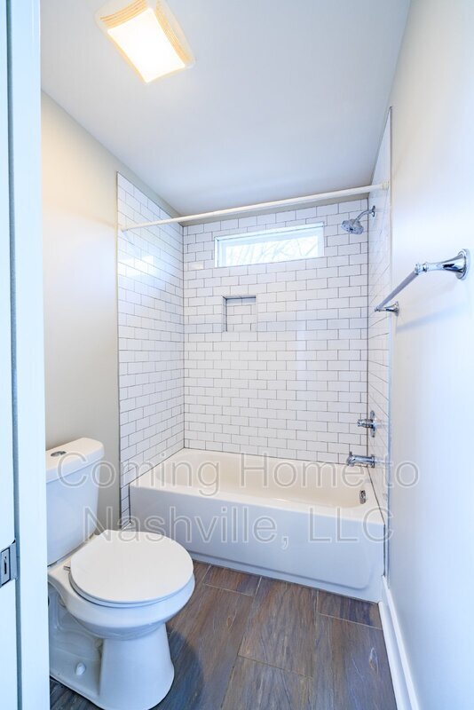 Building Photo - 1719 Pecan St