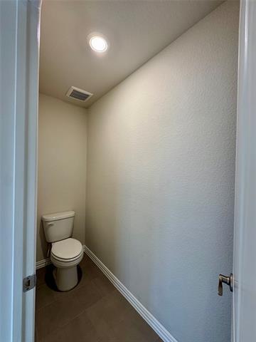 Building Photo - 2106 Dunbar Dr