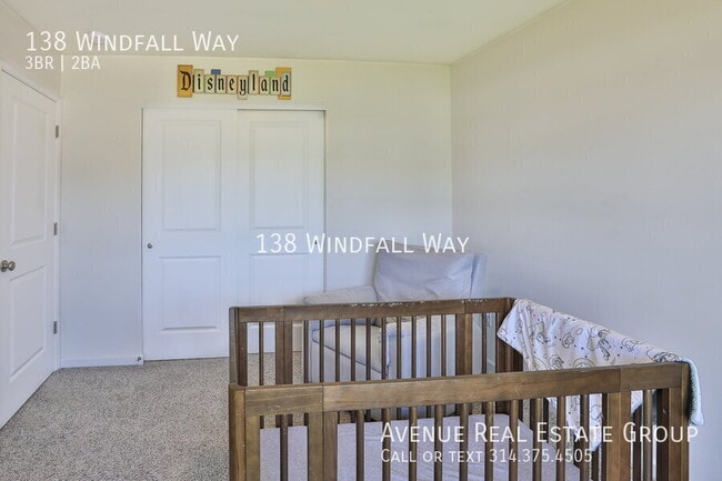 Building Photo - 138 Windfall Wy