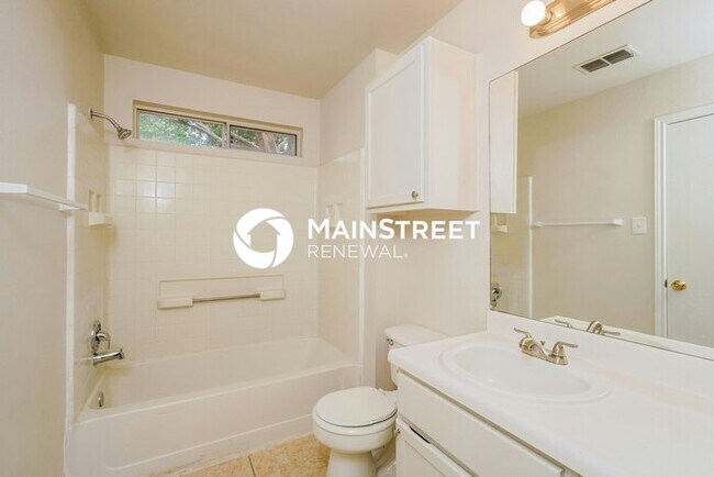 Building Photo - 3 Bedroom Pet-Friendly Home in SAN ANTONIO, TX with Main Street Renewal