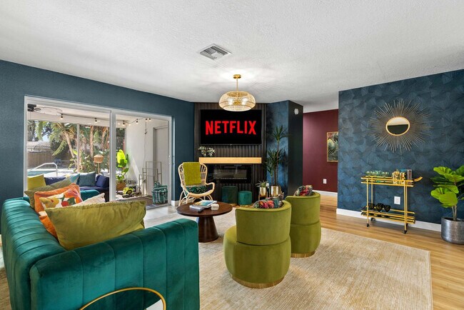 Building Photo - 13672 88th Ave N