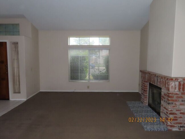 Building Photo - 24431 Ridgewood Rd
