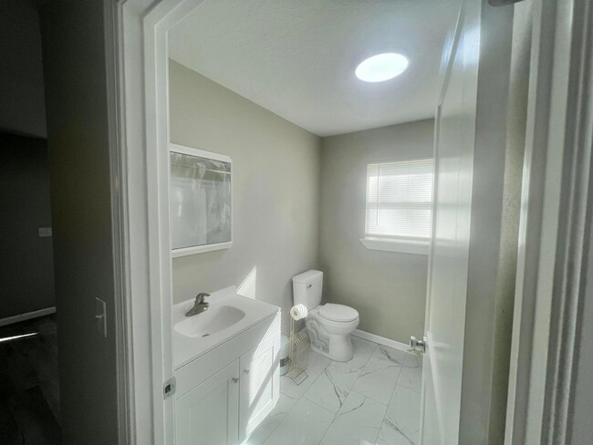 Building Photo - 46 Sedgwick Trail