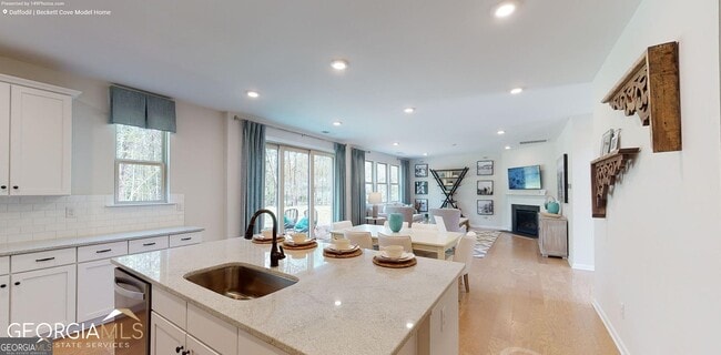 Building Photo - 209 Arwen Dr