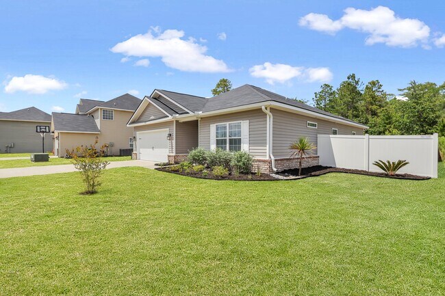 Building Photo - 725 Waterlily Ct