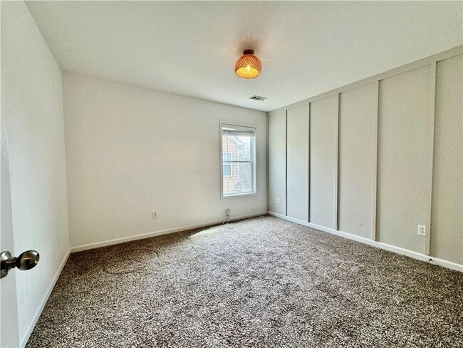 Building Photo - 1169 Harvest Brook Dr NE