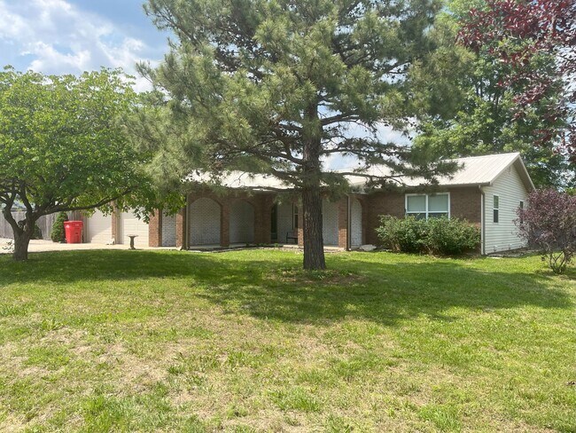 Building Photo - 14255 Camden Ln