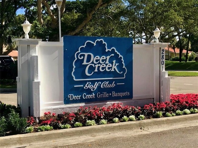 Golf club bar & grill - 135 Deer Creek Blvd