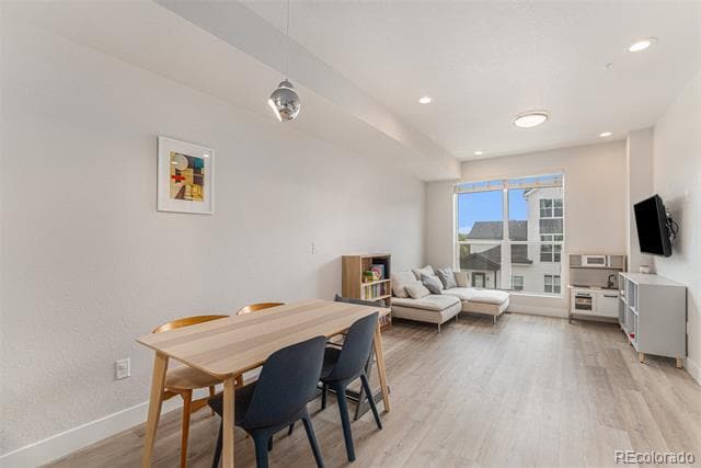 Building Photo - 3435 W 63rd Ave