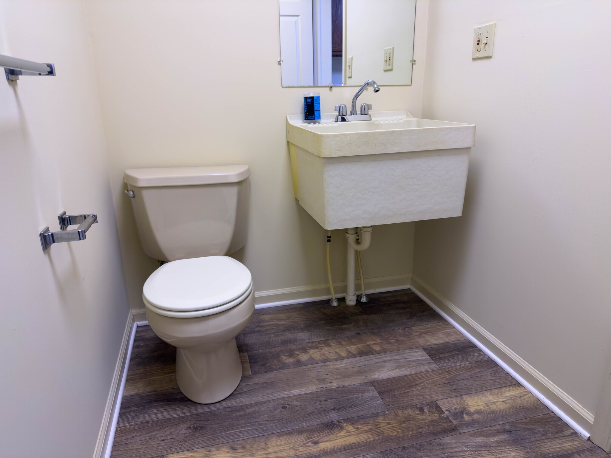 Building Photo - 126 S Court St