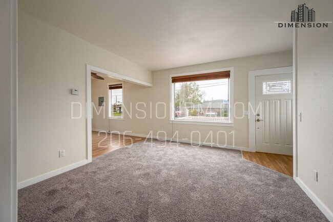 Building Photo - Charming 3 Bed, 2 Bath Home in Sedro-Woolley