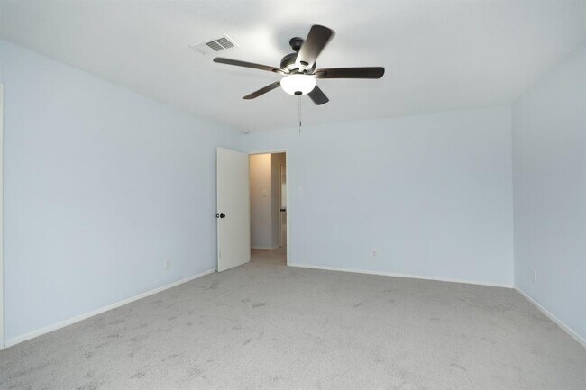Building Photo - 8202 Fondren Rd