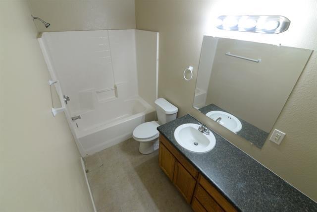 Building Photo - 2419 Talco Dr