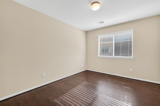 Building Photo - 7522 Autumn Sun Dr