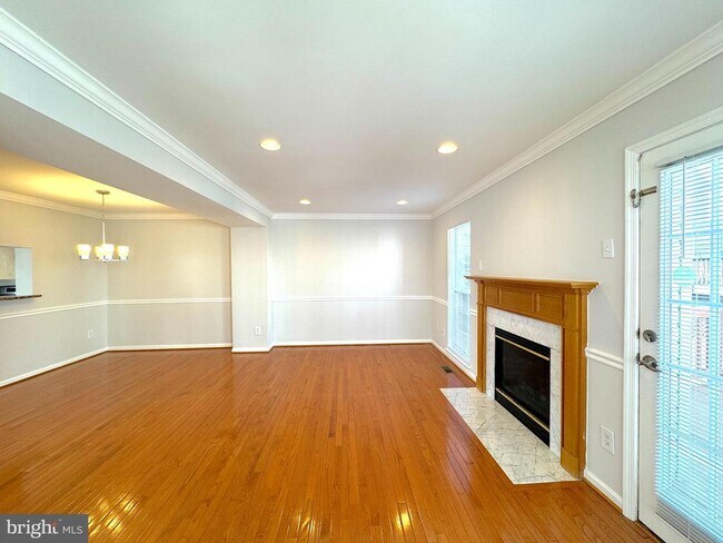 Building Photo - 6410 Katherine Ann Ln