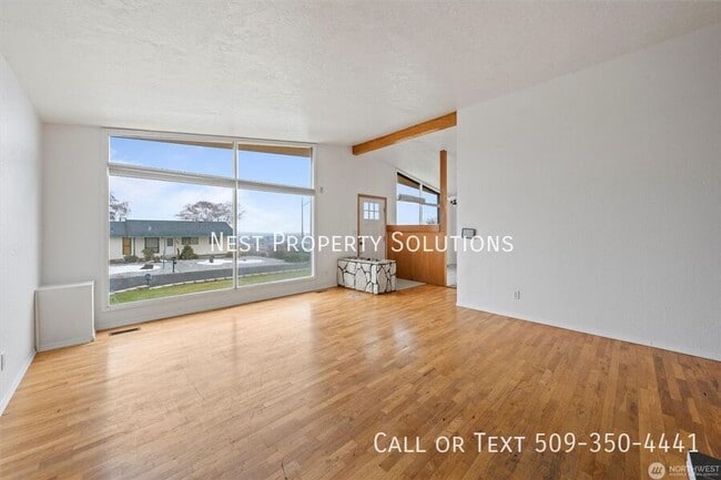 Building Photo - 401 Statter Rd