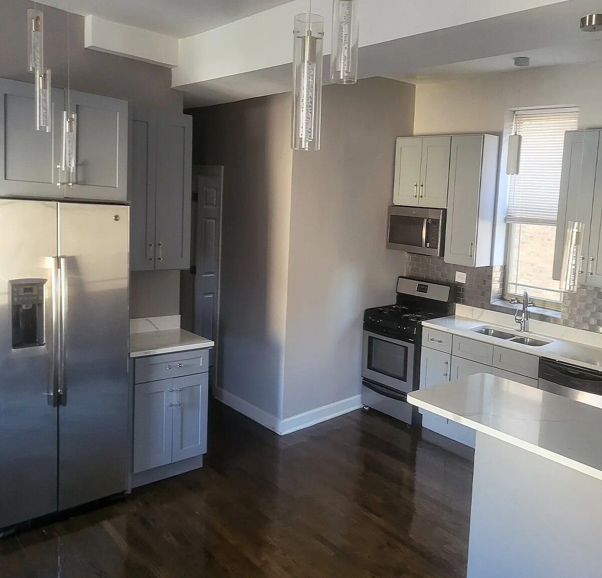 Building Photo - 6540 S Maryland Ave