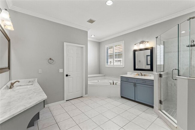 Building Photo - 121 Fig Tree Run