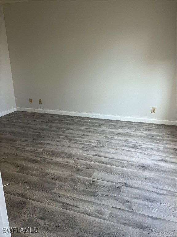 Building Photo - 4306 27th Ct SW