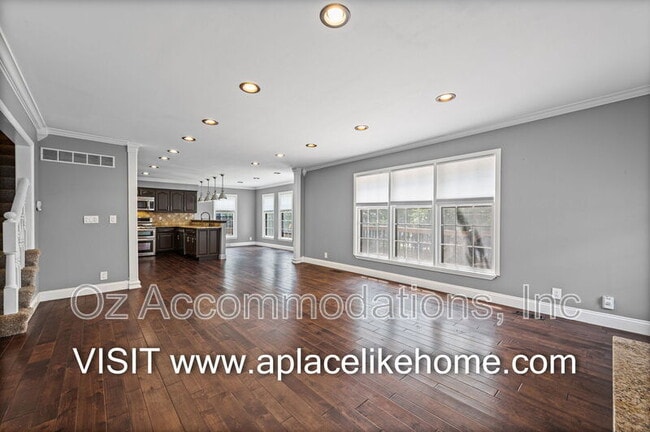 Building Photo - 10508 Reeder St