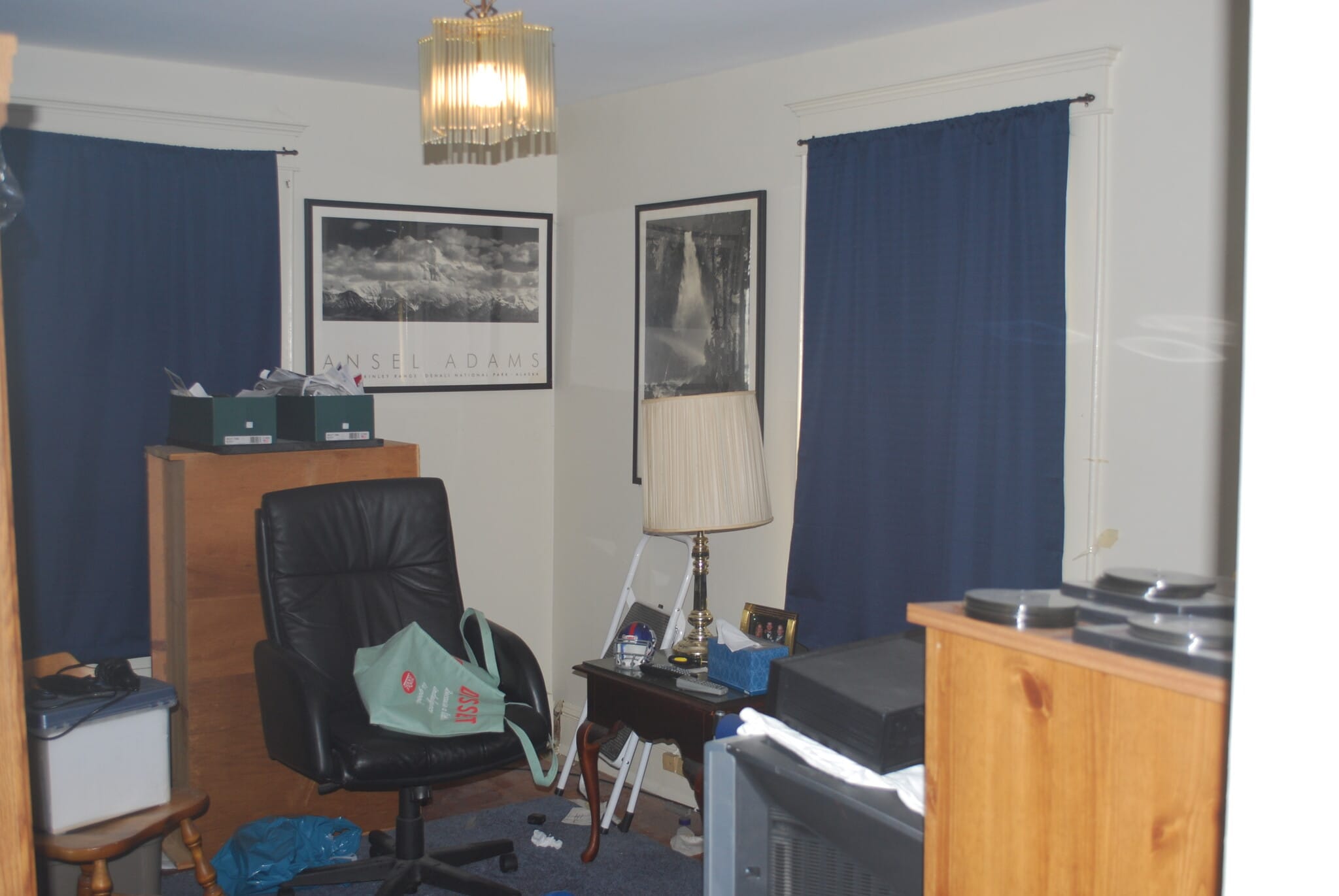 Living Room - 111 S Main St
