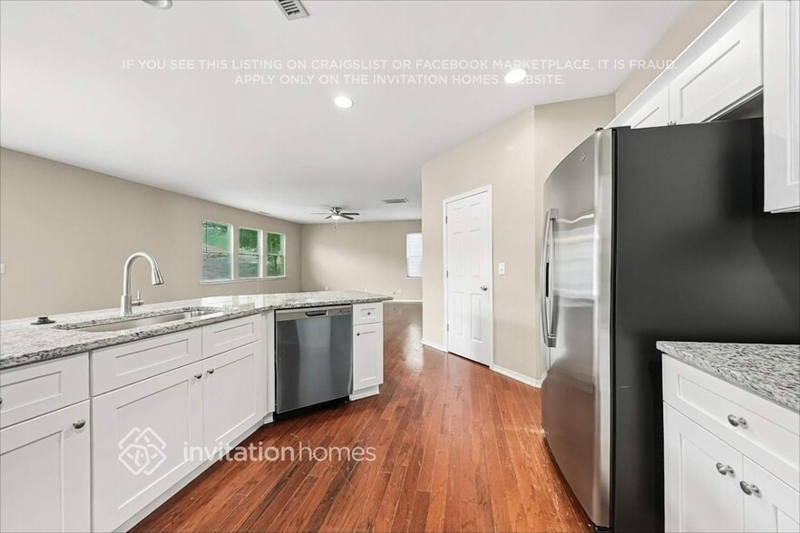 Building Photo - 5514 Black Maple Dr
