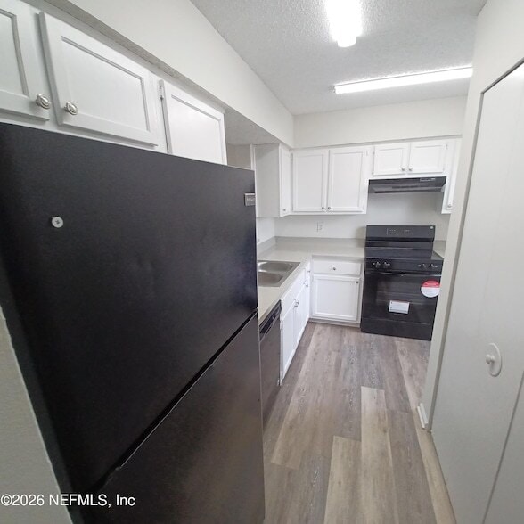 Building Photo - 1201 Douglas St