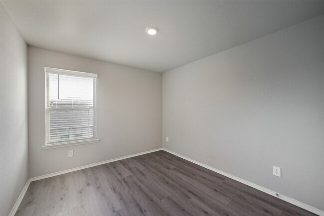 Building Photo - 16524 Cascading Pnes Ct