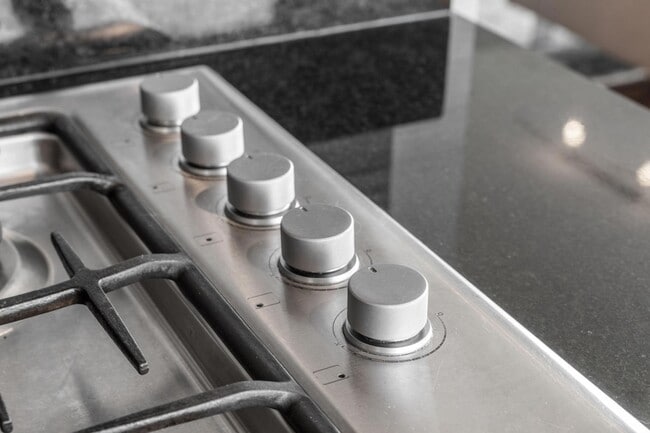 Building Photo - 929 Portland Ave