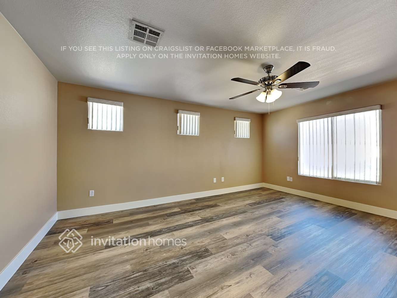 Building Photo - 926 Dawn Valley Dr