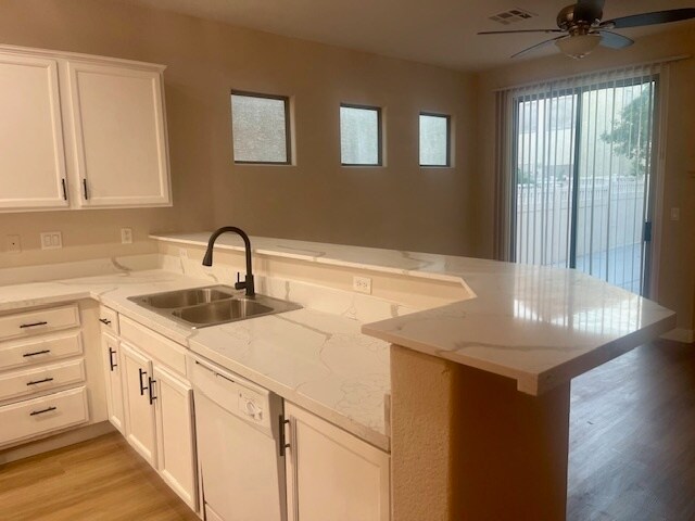 Building Photo - 6337 Kitamaya St