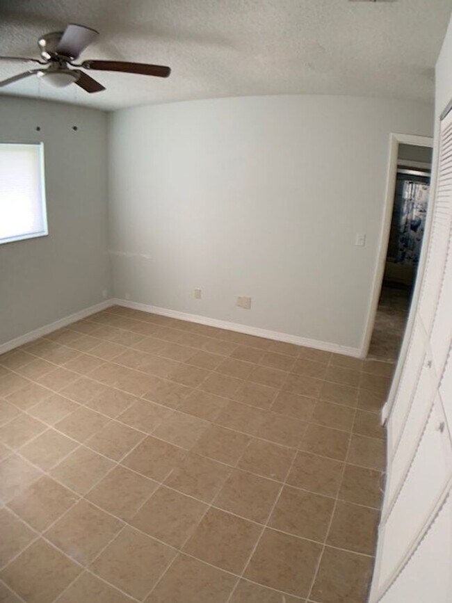 Building Photo - 1342 Torreya Cir